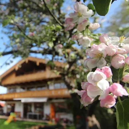 Appartementhaus Schirsner - Direkt Am & Am Kurpark * Schliersee